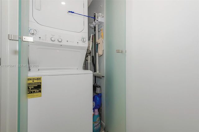 13705 SW 12th St 104B, Pembroke Pines, FL 33027