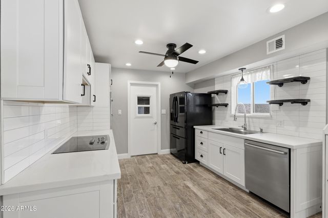 3345 E UNIVERSITY Drive 12, Mesa, AZ 85213