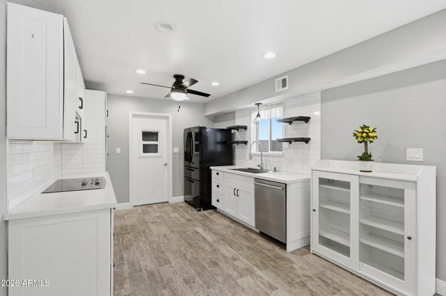 3345 E UNIVERSITY Drive 12, Mesa, AZ 85213