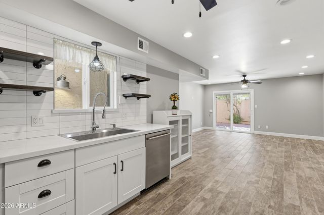 3345 E UNIVERSITY Drive 12, Mesa, AZ 85213