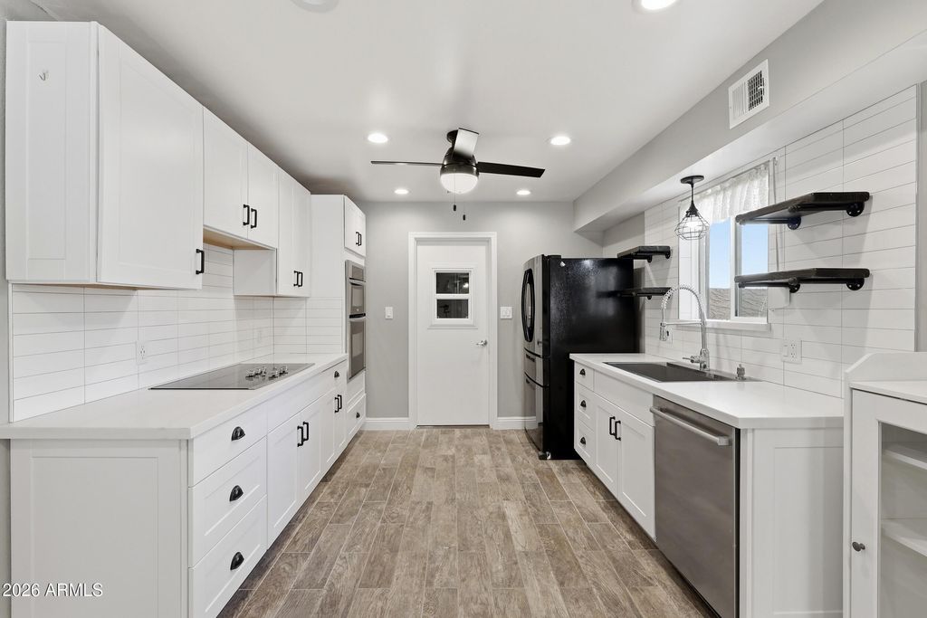 3345 E UNIVERSITY Drive 12, Mesa, AZ 85213