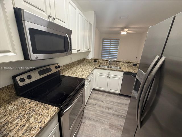 12221 SW 27th St 1813, Miramar, FL 33025