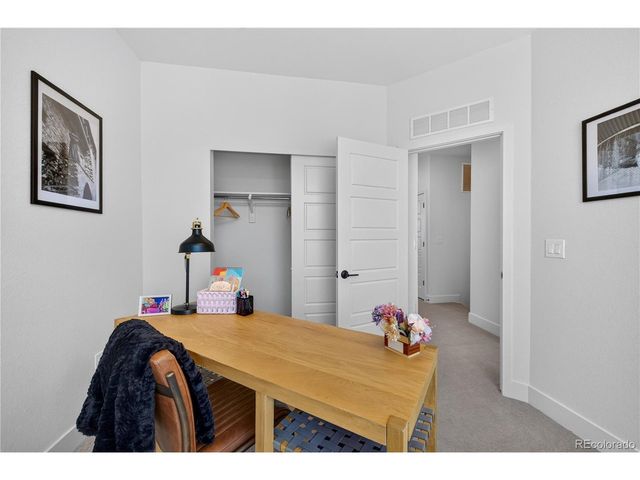 2868 S Machebeuf Ct, Denver, CO 80236