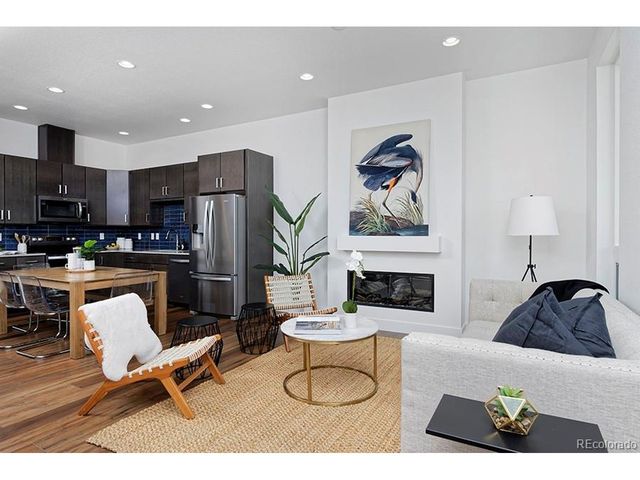 2868 S Machebeuf Ct, Denver, CO 80236