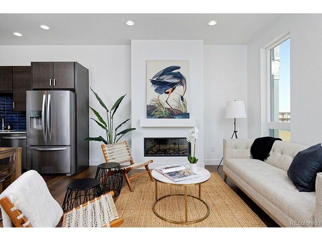 2868 S Machebeuf Ct, Denver, CO 80236