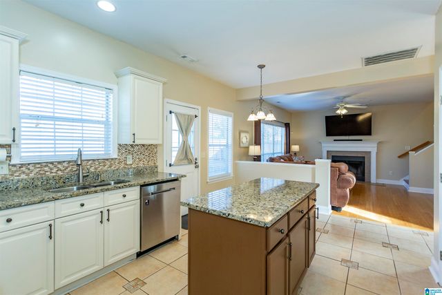 2135 OLD CAHABA PLACE, Helena, AL 35080