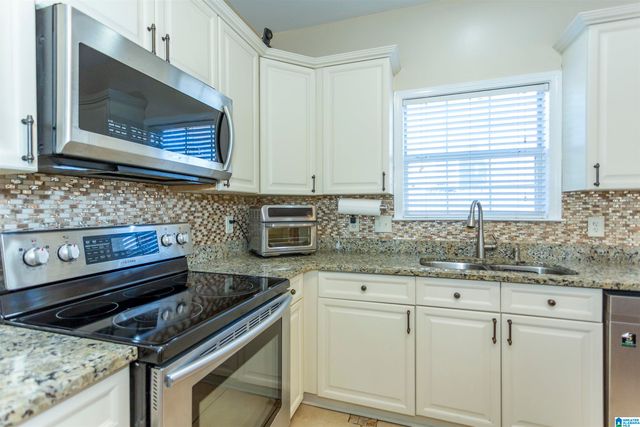 2135 OLD CAHABA PLACE, Helena, AL 35080