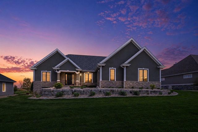 973 Carnoustie Way, Oregon, WI 53575