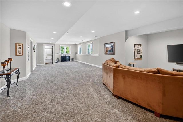 973 Carnoustie Way, Oregon, WI 53575