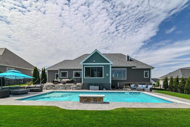 973 Carnoustie Way, Oregon, WI 53575