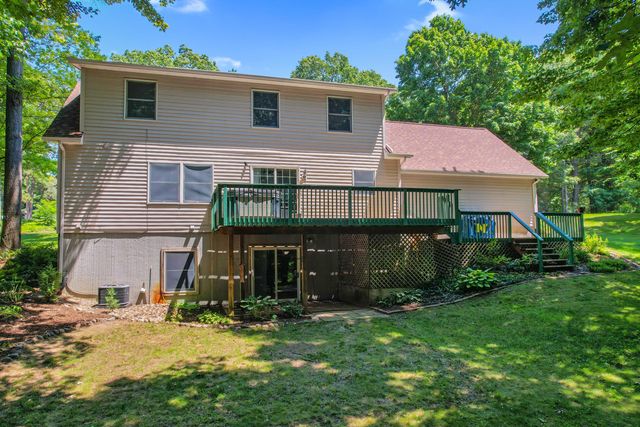11176 Mcgregor, Pinckney, MI 48169
