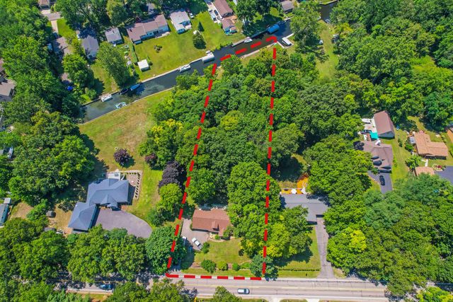 11176 Mcgregor, Pinckney, MI 48169