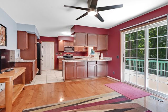 11176 Mcgregor, Pinckney, MI 48169