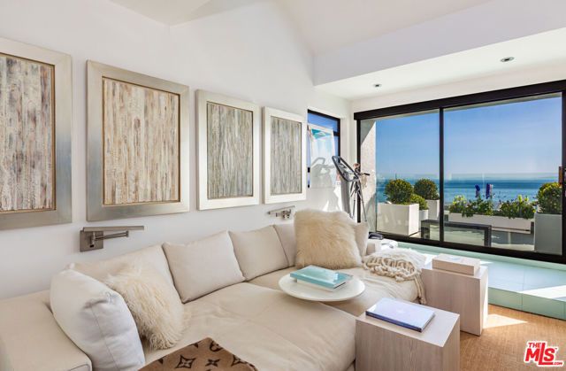 21016 Pacific Coast Highway, Malibu, CA 90265