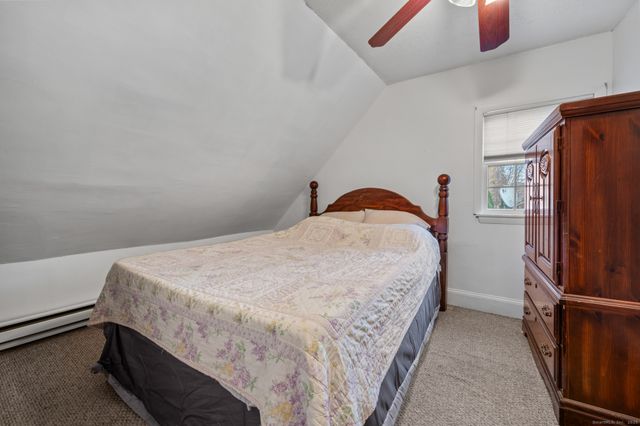 9 Cook Street, Manchester, CT 06040