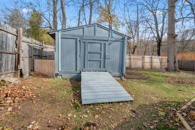 9 Cook Street, Manchester, CT 06040