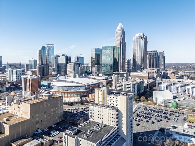 505 E 6th Street 603, Charlotte, NC 28202