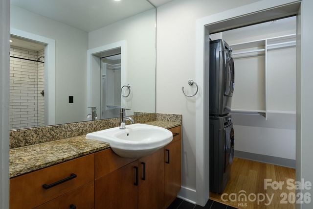 505 E 6th Street 603, Charlotte, NC 28202