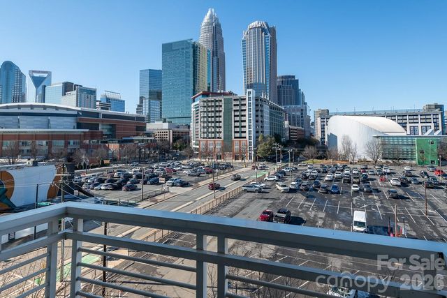 505 E 6th Street 603, Charlotte, NC 28202