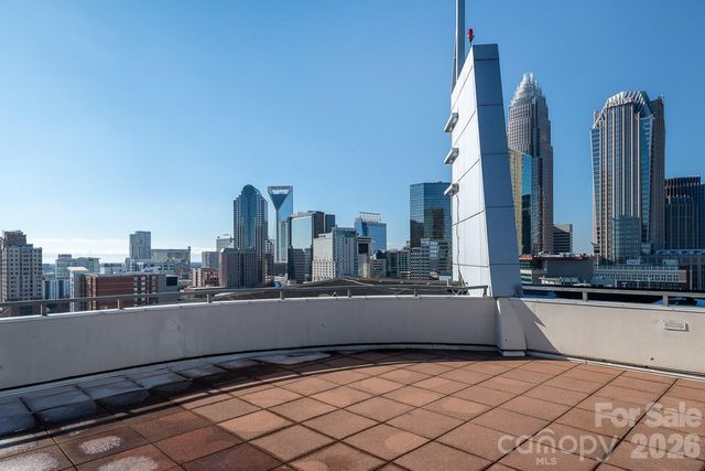 505 E 6th Street 603, Charlotte, NC 28202