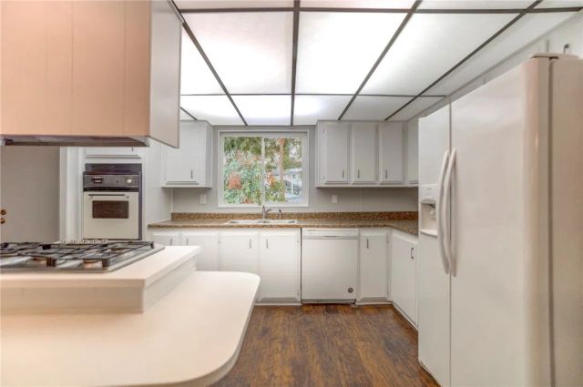 8536 Kern Canyon 184, Bakersfield, CA 93306