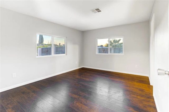 8536 Kern Canyon 184, Bakersfield, CA 93306