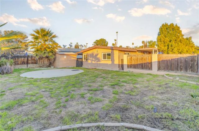 8536 Kern Canyon 184, Bakersfield, CA 93306