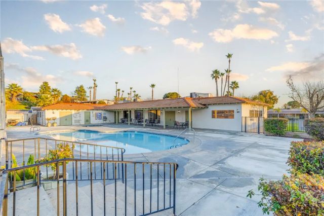 8536 Kern Canyon 184, Bakersfield, CA 93306