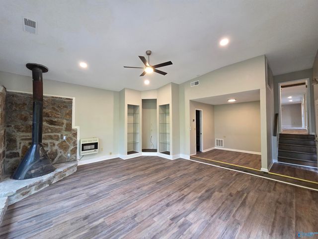 1209 Governors Drive, Huntsville, AL 35801