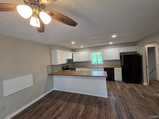 1209 Governors Drive, Huntsville, AL 35801