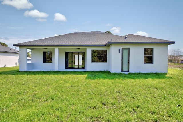 411 VOLVO AVENUE, Sebring, FL 33872