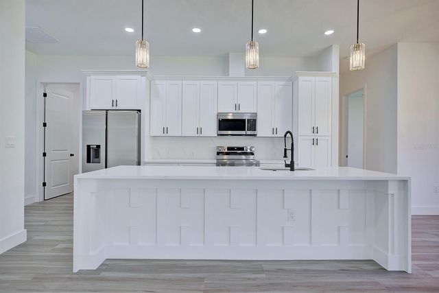 411 VOLVO AVENUE, Sebring, FL 33872