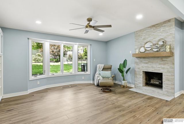 704 Dillon Drive, Omaha, NE 68132