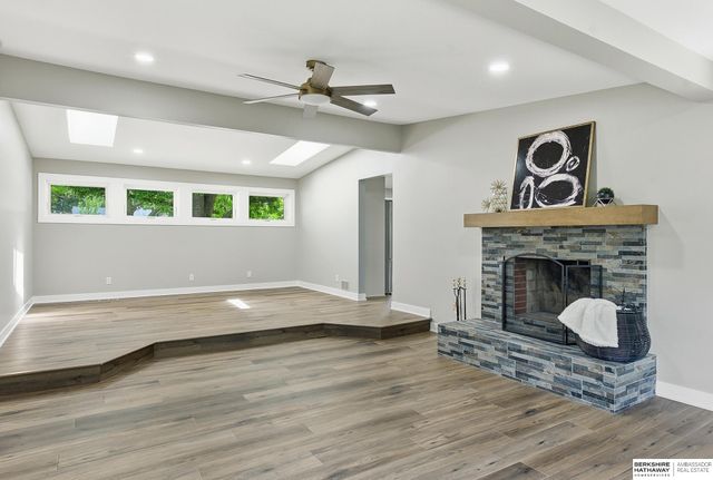 704 Dillon Drive, Omaha, NE 68132