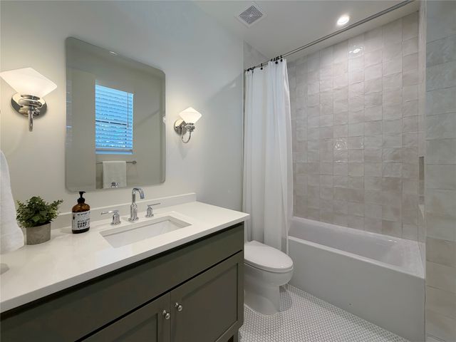 6537 Trammel Drive, Dallas, TX 75214