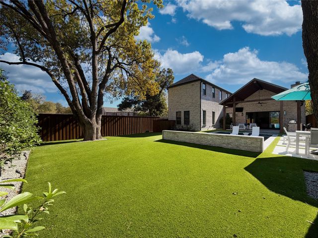 6537 Trammel Drive, Dallas, TX 75214