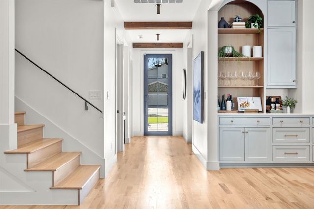 6537 Trammel Drive, Dallas, TX 75214