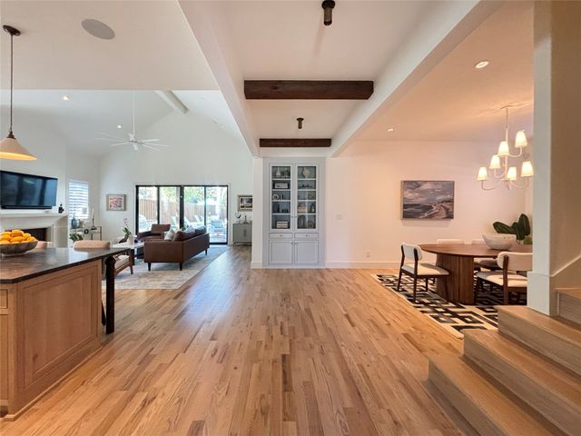 6537 Trammel Drive, Dallas, TX 75214