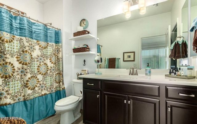 3900 E BASELINE Road 113, Phoenix, AZ 85042