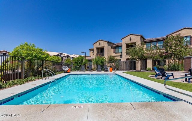 3900 E BASELINE Road 113, Phoenix, AZ 85042