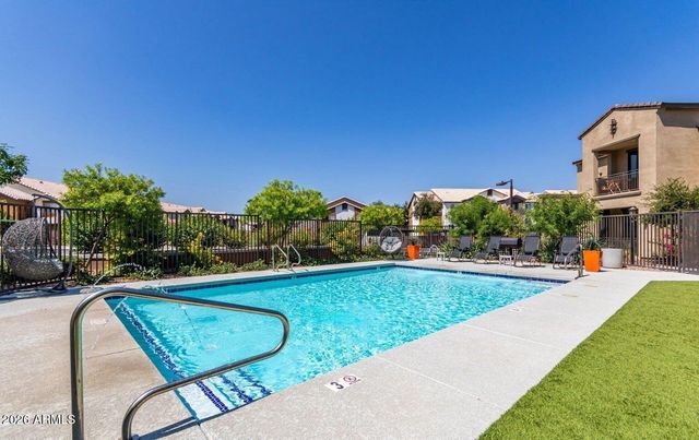 3900 E BASELINE Road 113, Phoenix, AZ 85042