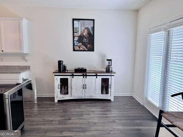 111 Hampton Circle, Mcdonough, GA 30253