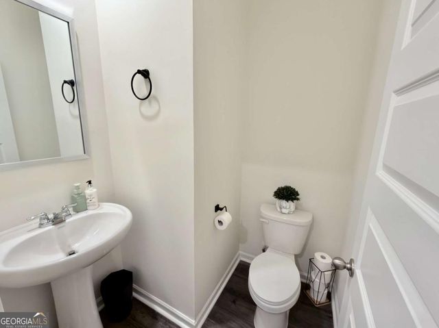 111 Hampton Circle, Mcdonough, GA 30253
