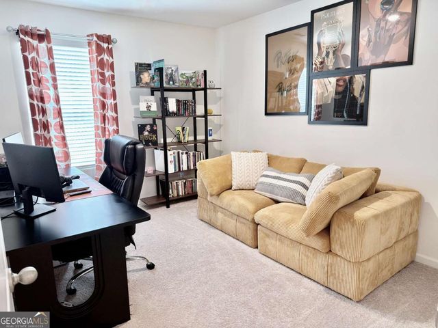 111 Hampton Circle, Mcdonough, GA 30253