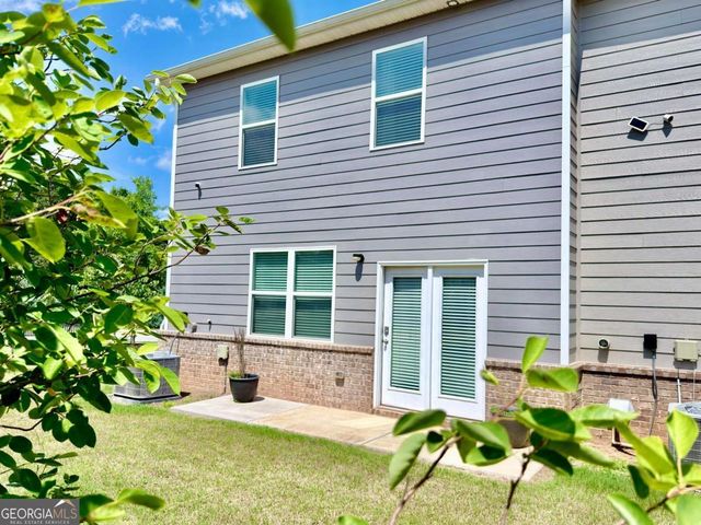 111 Hampton Circle, Mcdonough, GA 30253