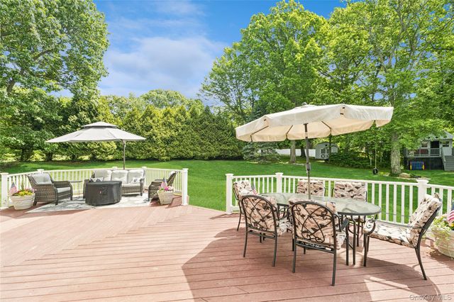 42 Adelia Path, Jamesport, NY 11901