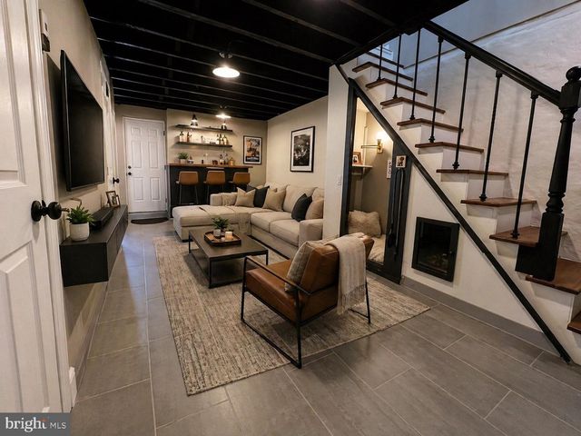 6552 HEGERMAN ST, Philadelphia, PA 19135