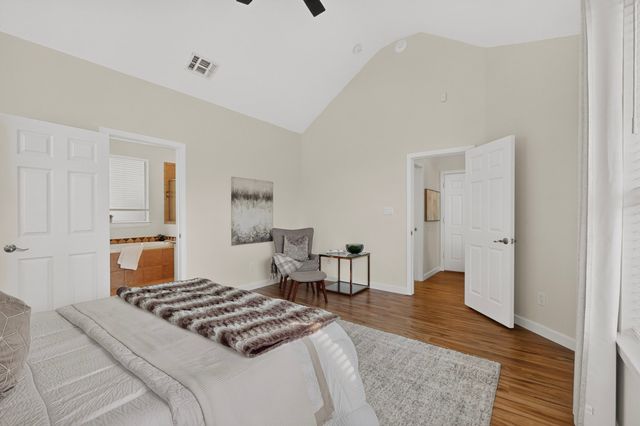 510 Mattie Lane, Lake Dallas, TX 75065