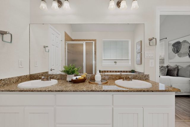 510 Mattie Lane, Lake Dallas, TX 75065