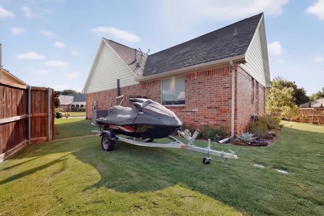 510 Mattie Lane, Lake Dallas, TX 75065